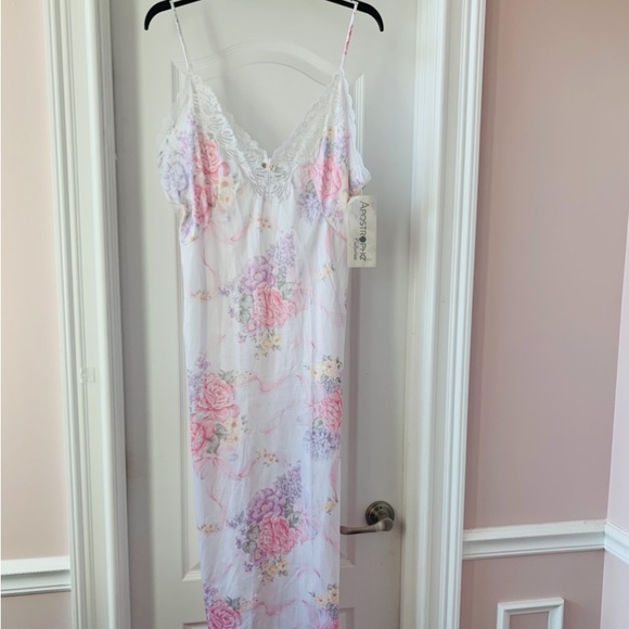 ❤️SOLD ON MERCARI❤️NEW W/TAGS APOSTROPHE NIGHT GOWN SIZE 12-14 (LRG - Picture 2 of 11